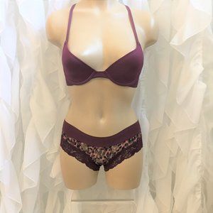 PINK Wear Everywhere T-Shirt Bra & Lace Cheekster NWT